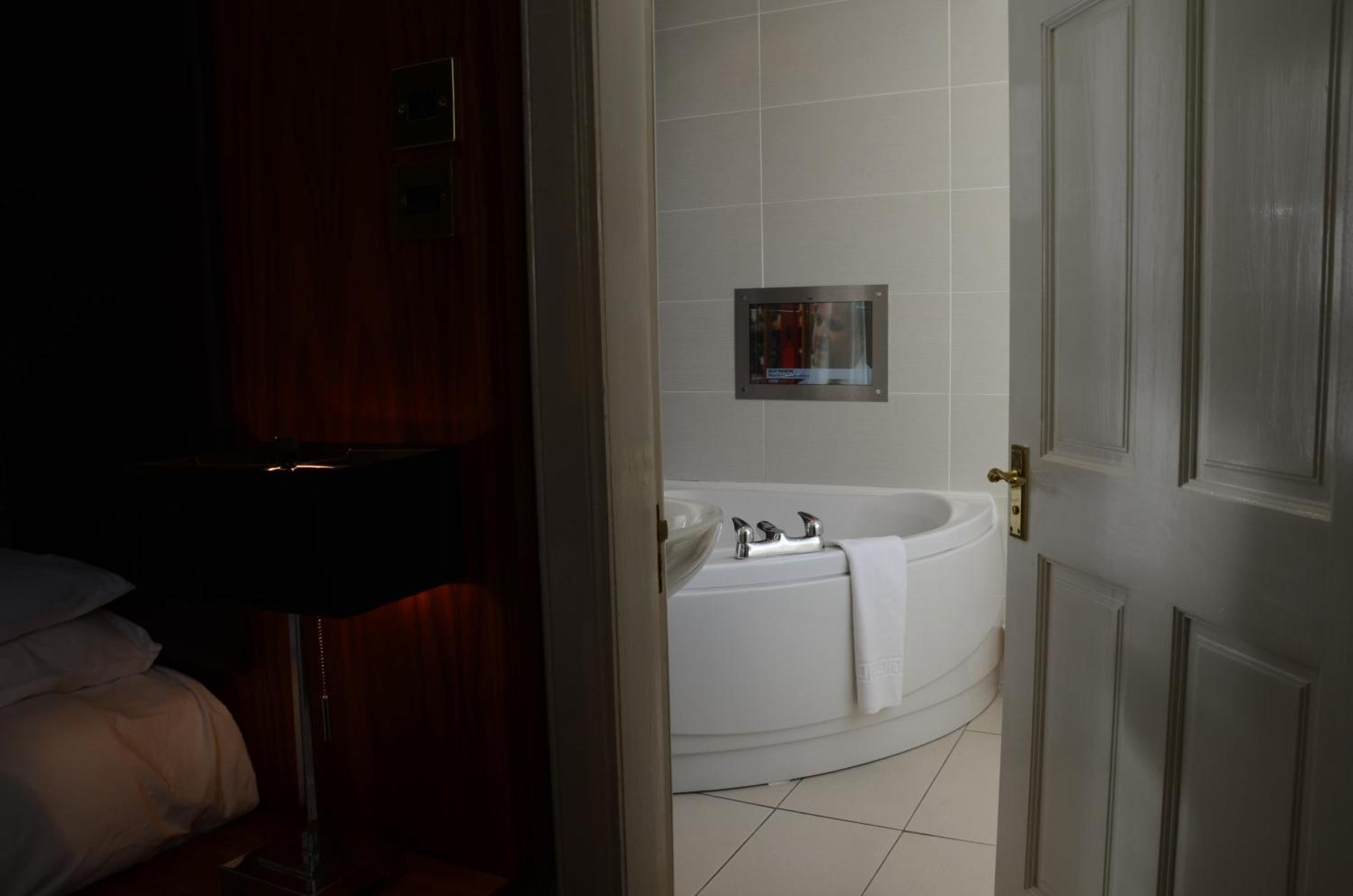 Glazert Country House Hotel Lennoxtown Buitenkant foto